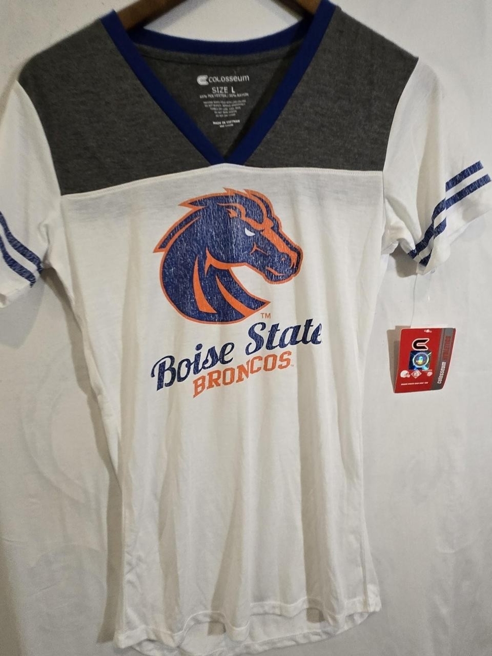 Colosseum White, Navy & Orange Boise State Broncos V-Neck Tee
